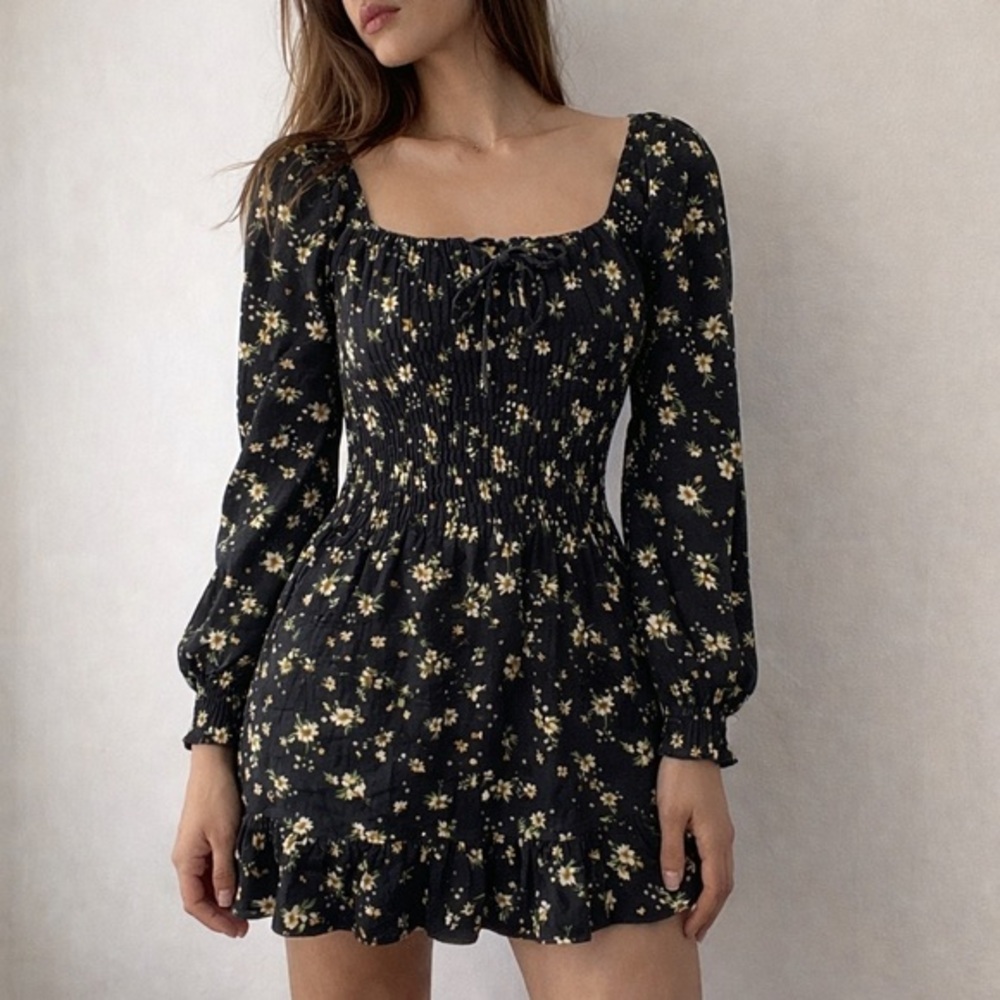 Reset By Jane Black Floral Smocked Mini Dress‎ Small Cottage Whimsigoth Romantic